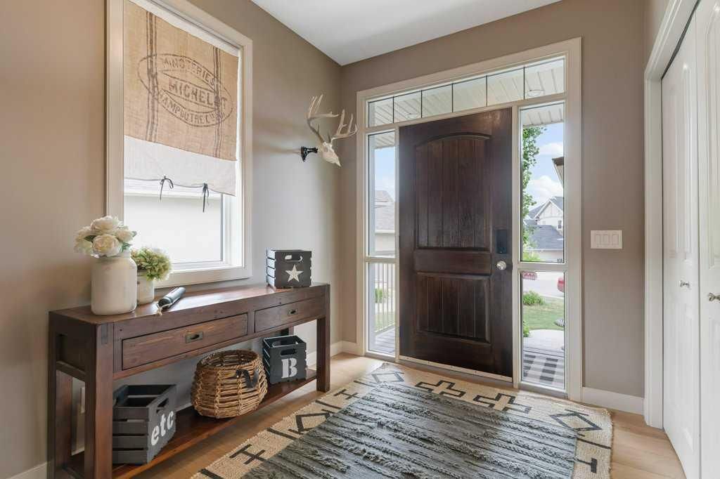 84 Panatella Manor NW, Calgary — photo 2 of 50
