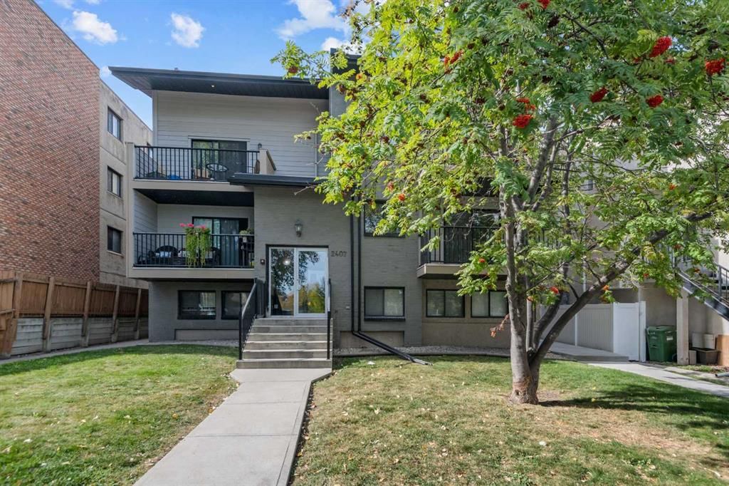 6, 2407 17 Street SW, Calgary — main listing photo