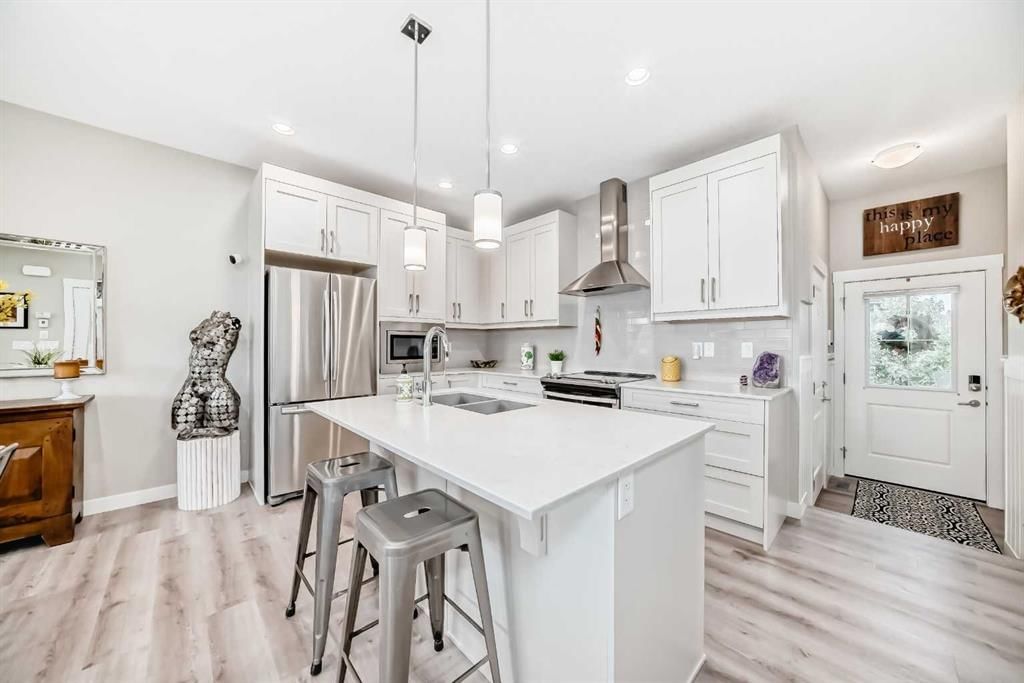 1503, 355 Nolancrest Heights NW, Calgary — photo 4 of 27