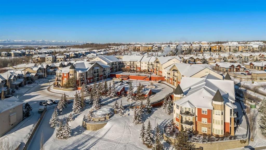 202, 26 Val Gardena View SW, Calgary — photo 2 of 22