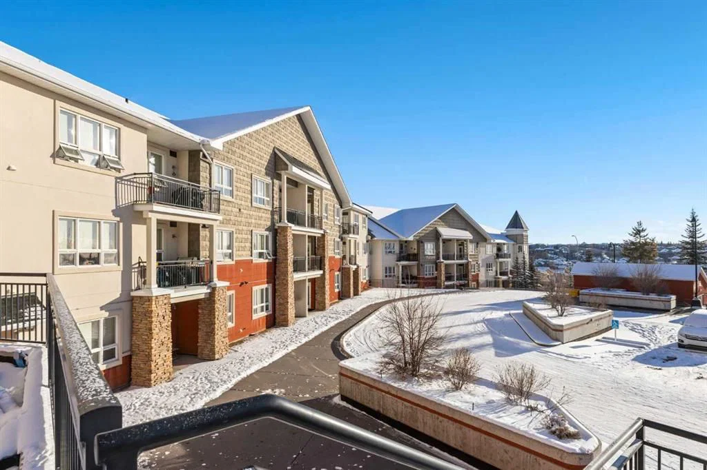202, 26 Val Gardena View SW, Calgary — photo 4 of 22