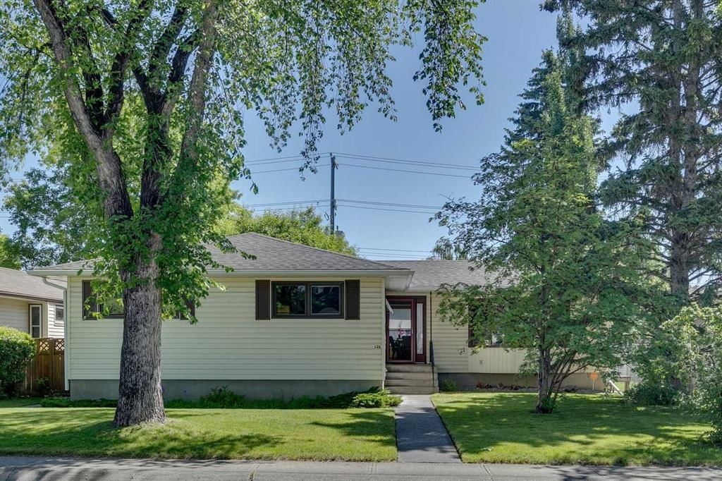 126 Westwood Drive SW, Calgary — main listing photo