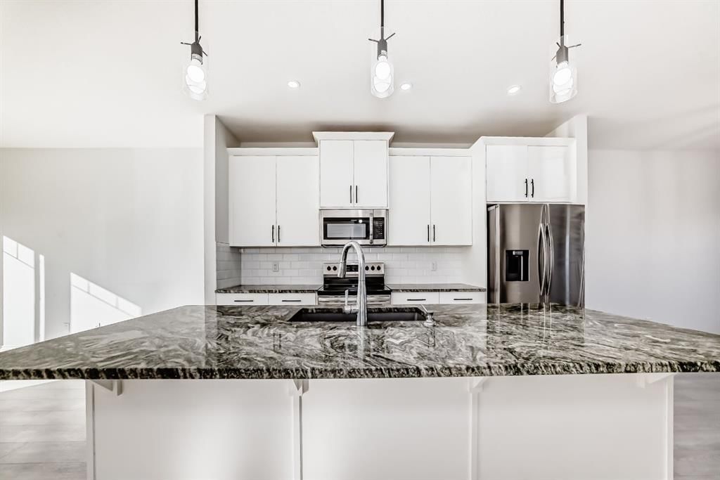 171 Evanscrest Place NW, Calgary — photo 5 of 43