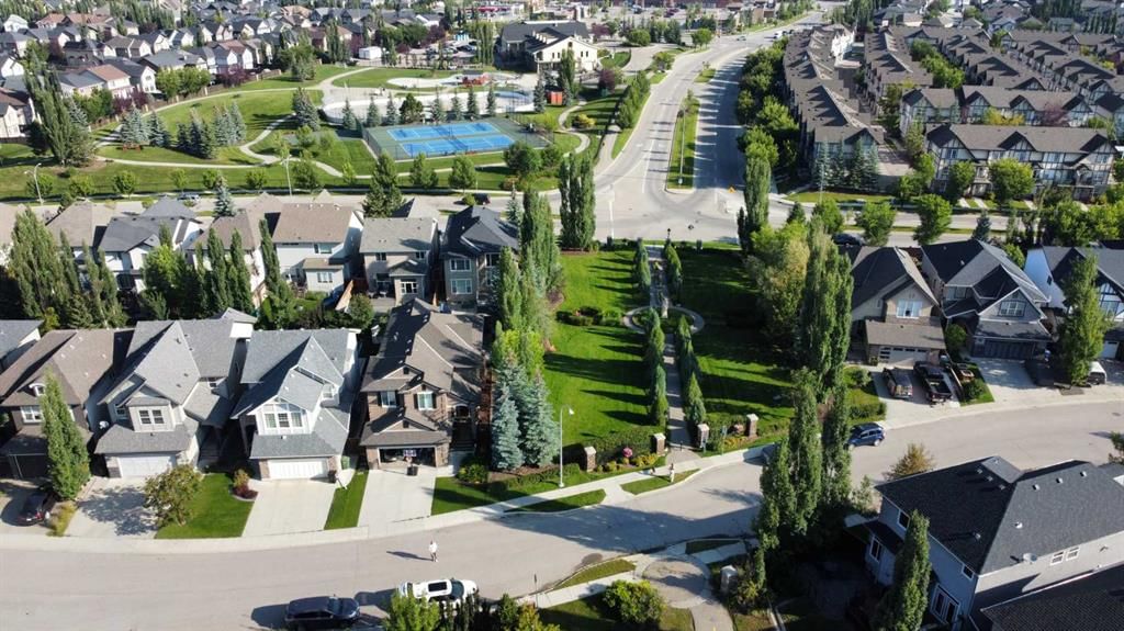 9 Cranarch Way SE, Calgary — photo 3 of 50