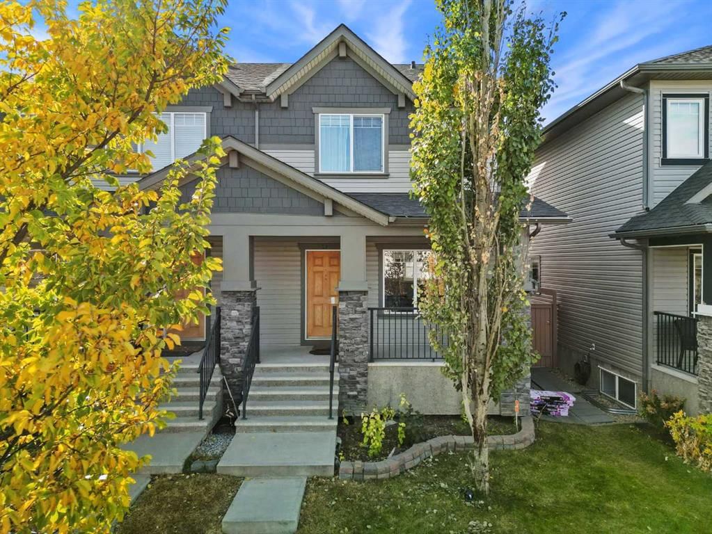 37 Skyview Ranch Manor NE, Calgary — photo 2 of 33