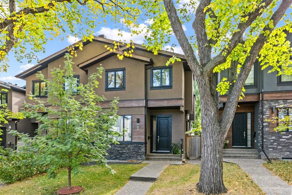 453 28 Avenue NW, Calgary — photo 2 of 45