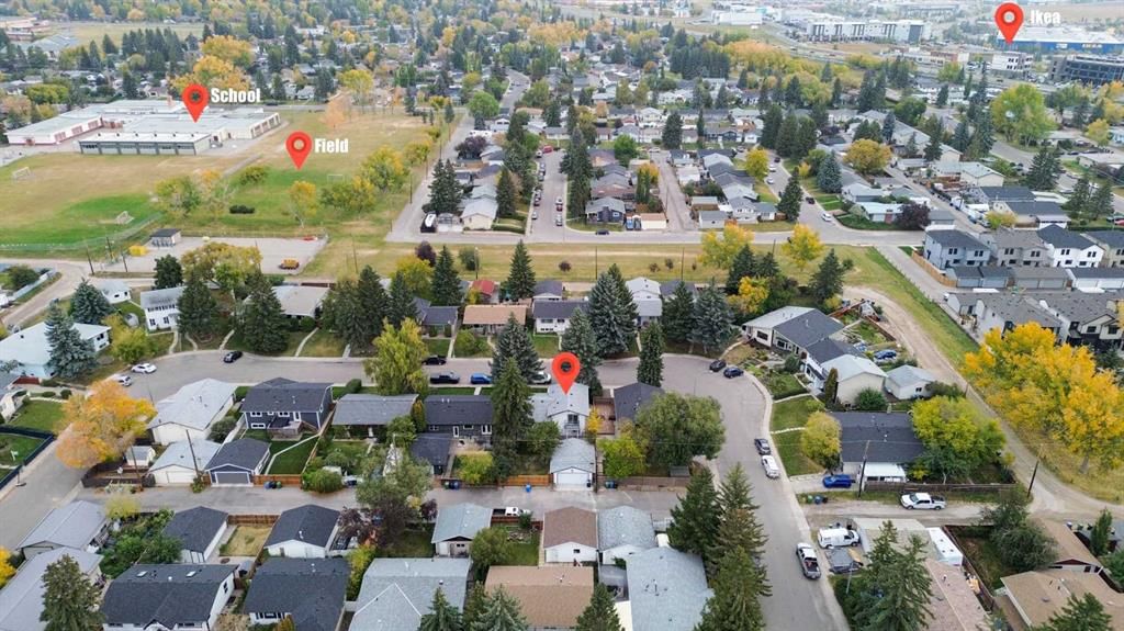 111 Allandale Close SE, Calgary — photo 3 of 40