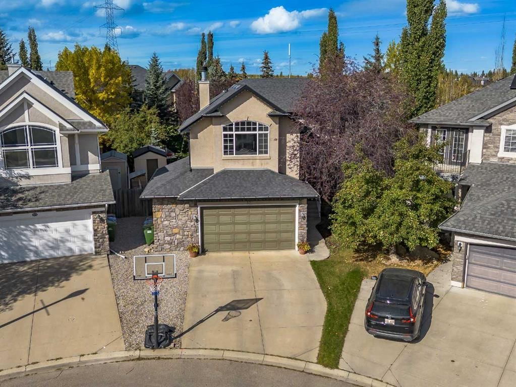57 Strathlea Grove SW, Calgary — photo 4 of 50