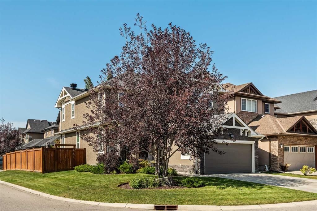 233 Aspen Stone Place SW, Calgary — photo 3 of 38