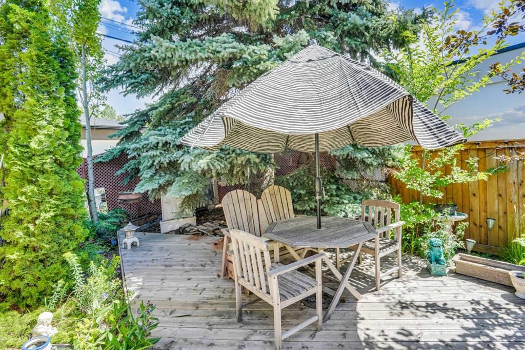 1334 Crescent Road NW, Calgary — photo 3 of 32