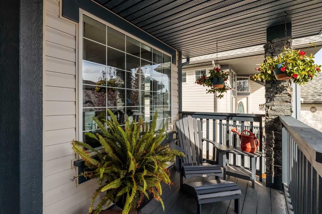 110 Rocky Ridge Green NW, Calgary — photo 4 of 50