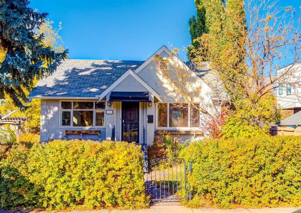 320 10 Avenue NE, Calgary — main listing photo