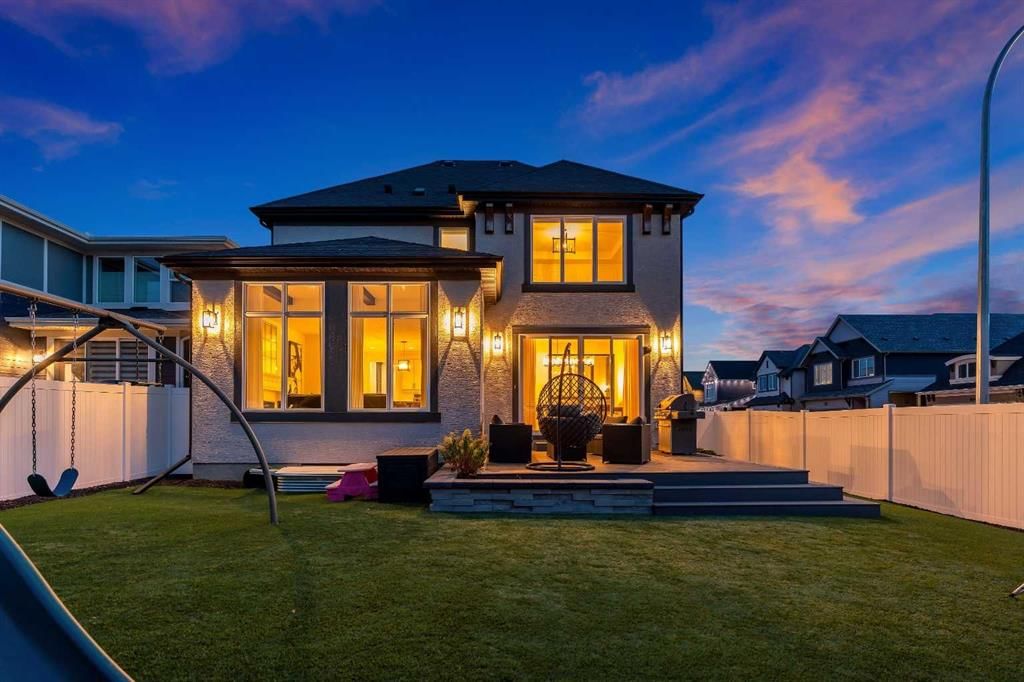 8 Mahogany Cape SE, Calgary — photo 3 of 50
