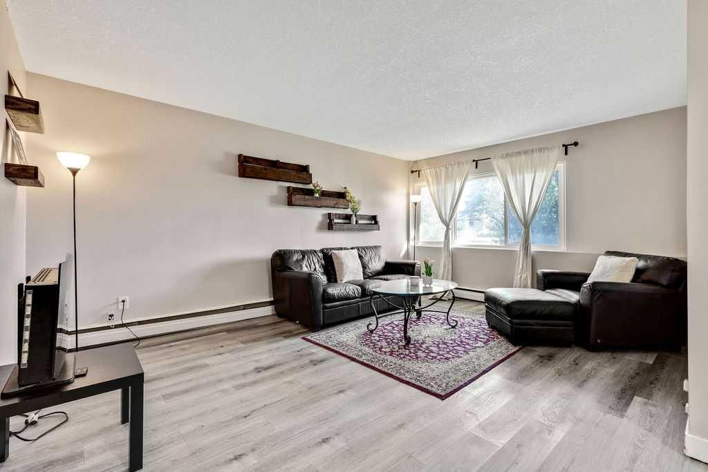 226, 8239 Elbow Drive SW, Calgary — photo 2 of 18