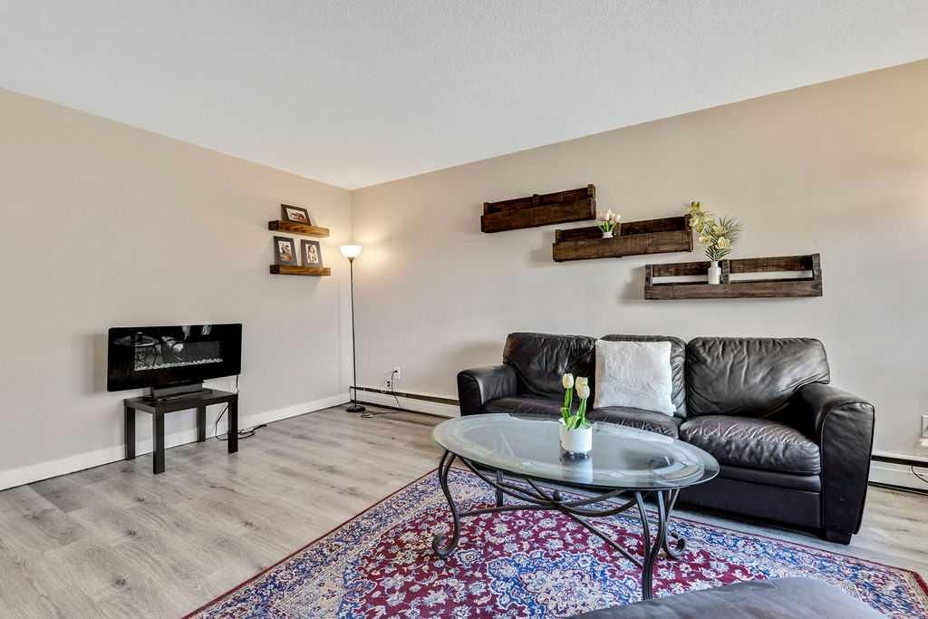 226, 8239 Elbow Drive SW, Calgary — photo 5 of 18