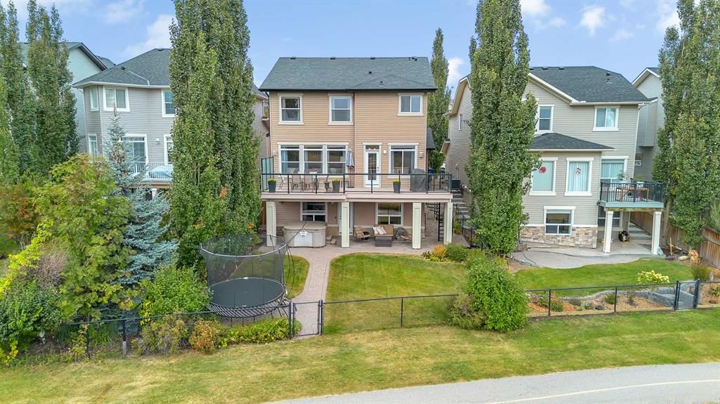 135 Sage Valley Green NW, Calgary — main listing photo