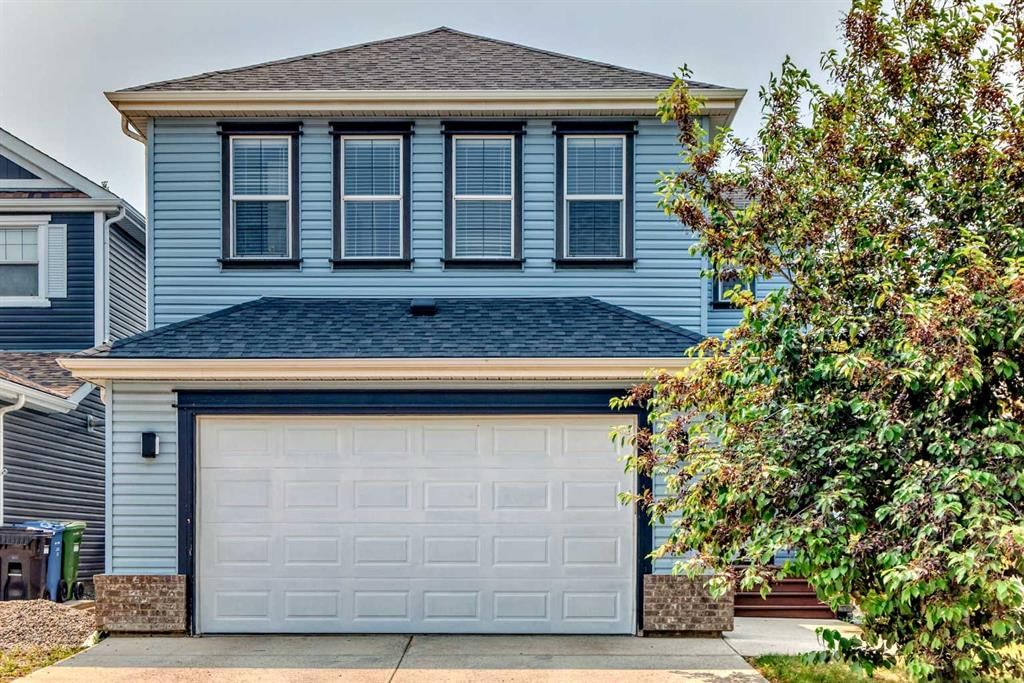210 Copperleaf Bay SE, Calgary — main listing photo
