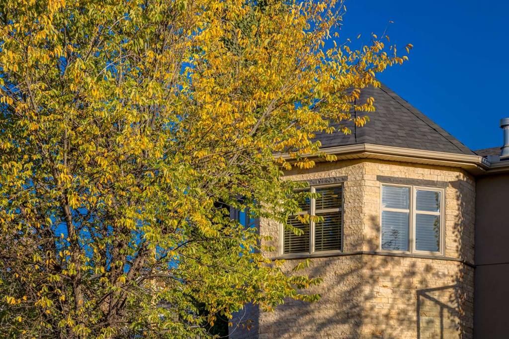 3178 20 Street SW, Calgary — photo 2 of 46