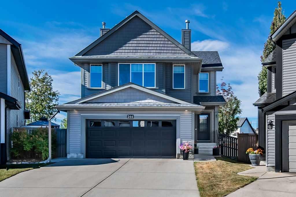 266 Copperfield Mews SE, Calgary — photo 2 of 43