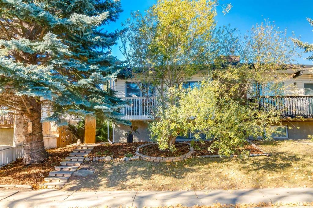 263 Silver Mead Close NW, Calgary — photo 2 of 39
