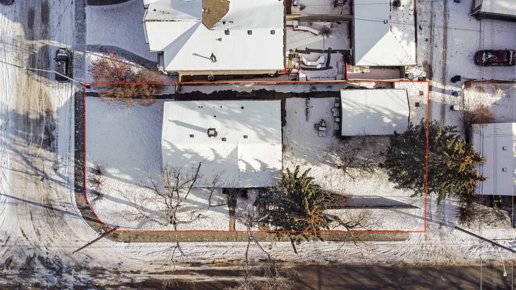 2616 22 Street NW, Calgary — photo 2 of 48