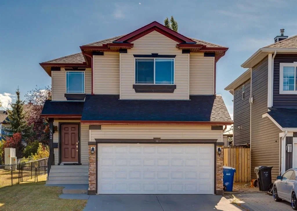 442 Citadel Drive NW, Calgary — photo 2 of 48