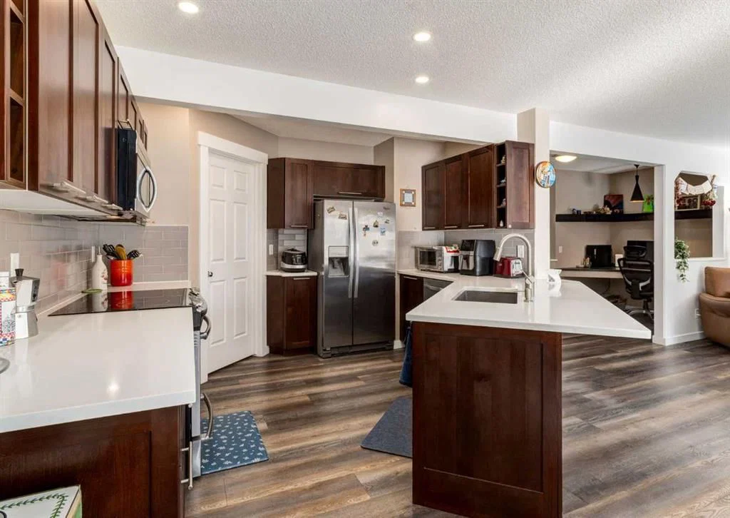 442 Citadel Drive NW, Calgary — photo 5 of 48