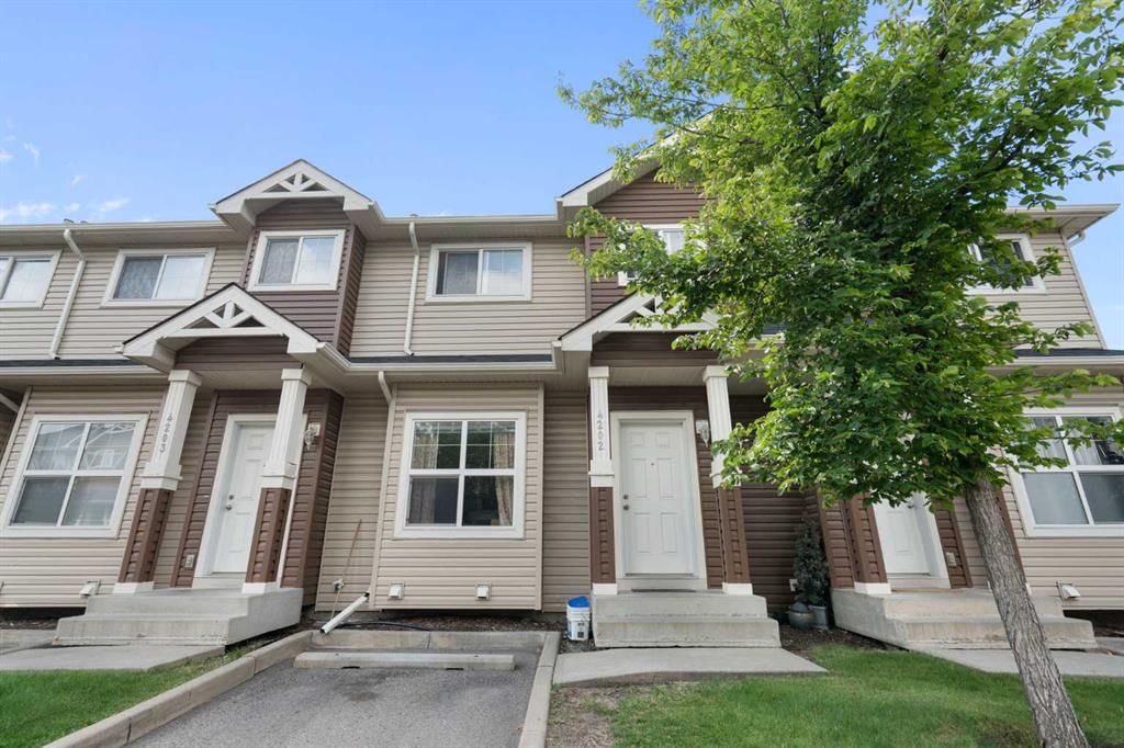 4202, 111 Tarawood Lane NE, Calgary — photo 3 of 39