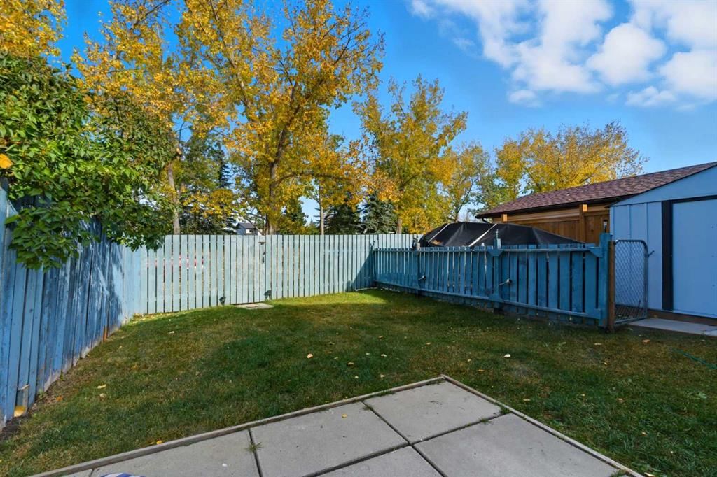 165 Sunvale Crescent SE, Calgary — photo 3 of 31