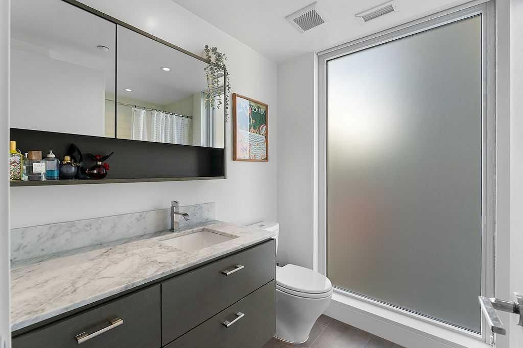 1207, 1025 5 Avenue SW, Calgary — photo 4 of 28