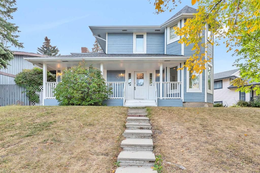147 Scenic Way NW, Calgary — photo 2 of 50