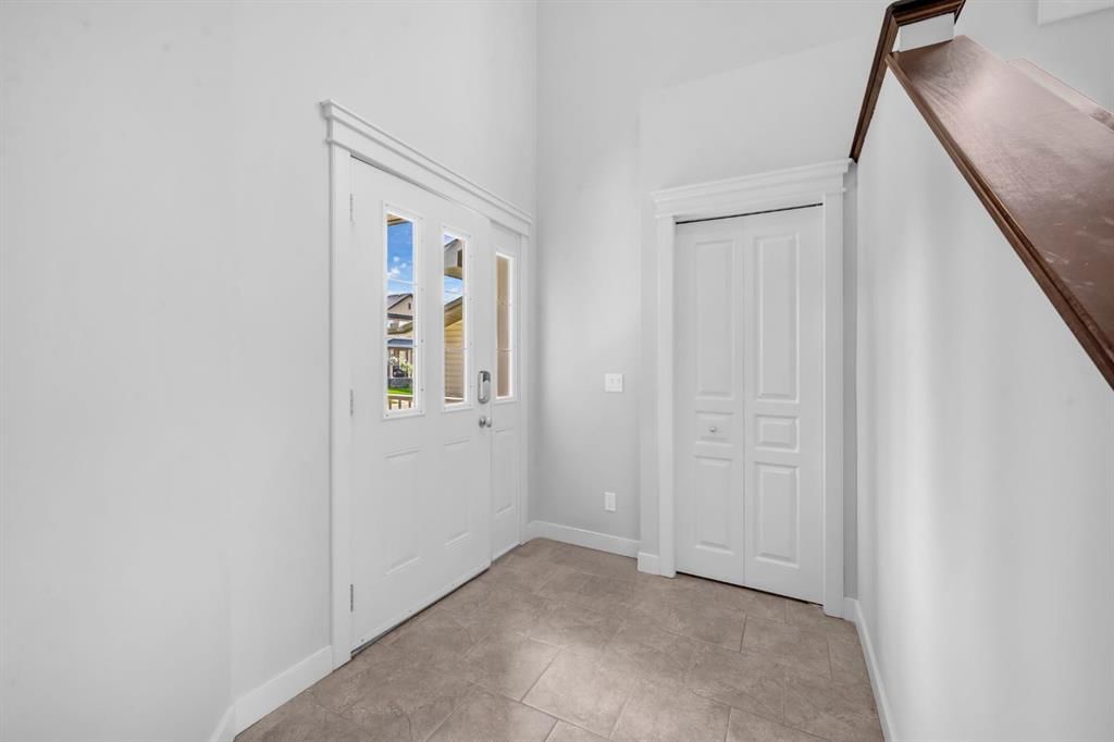 185 Evanspark Gardens NW, Calgary — photo 4 of 46