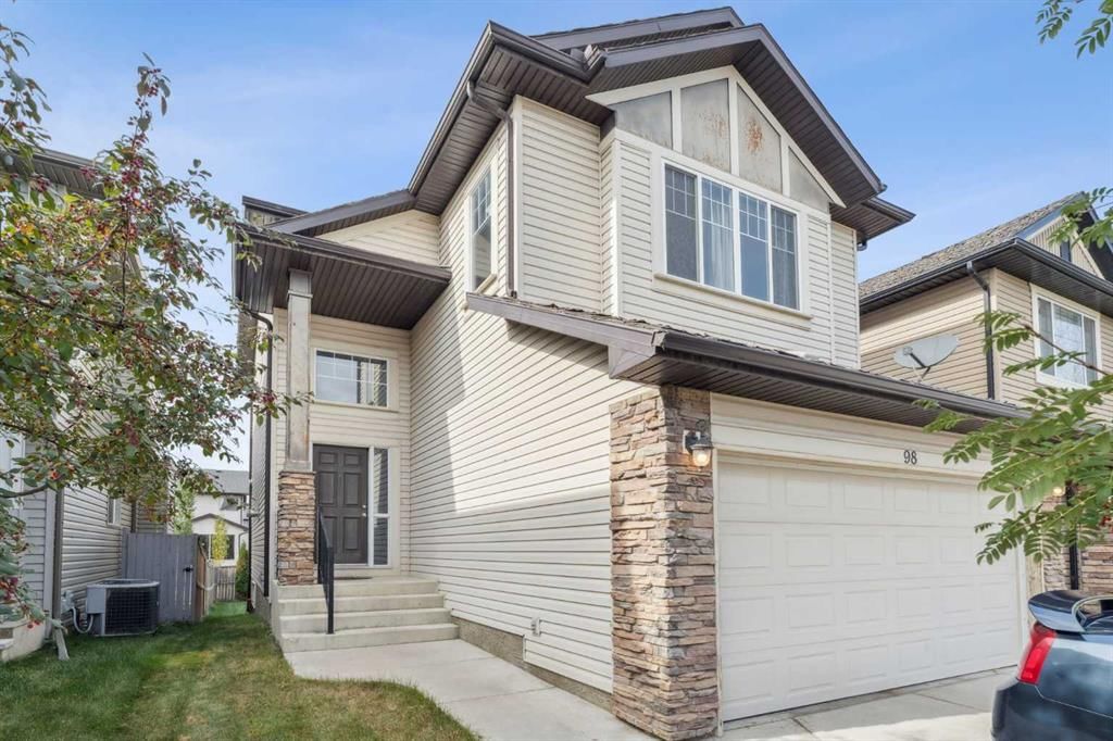 98 Cranwell Common SE, Calgary — photo 2 of 33