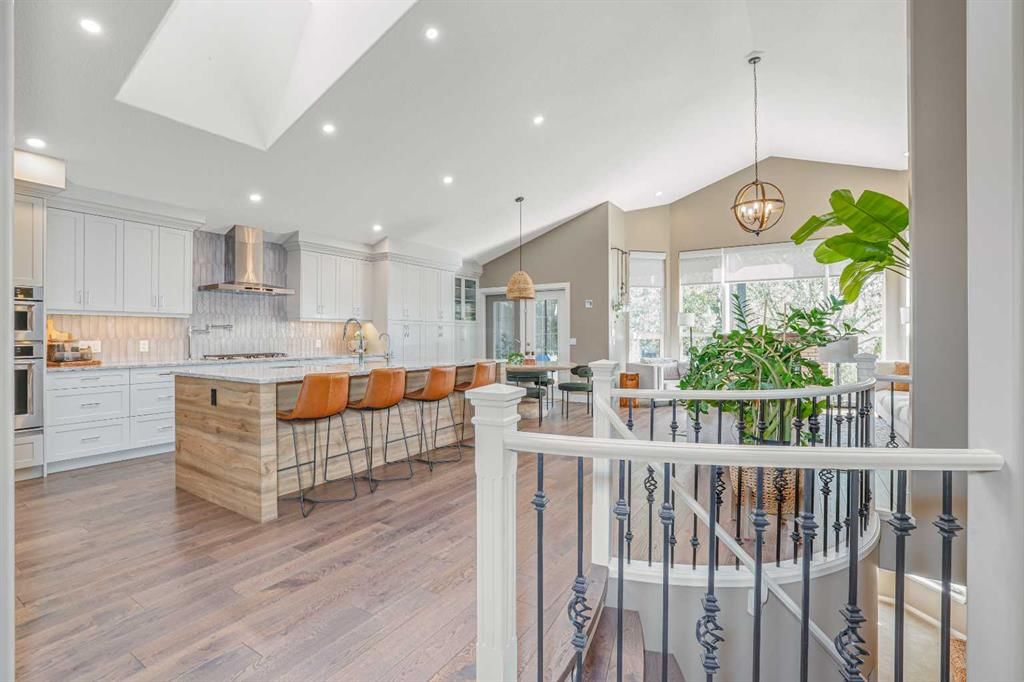 108 Mt Alberta View SE, Calgary — photo 2 of 49
