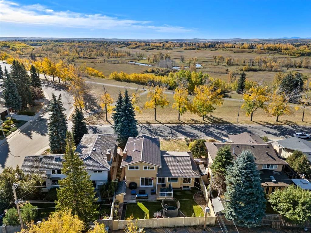 14232 Park Estates Drive SE, Calgary — photo 4 of 50