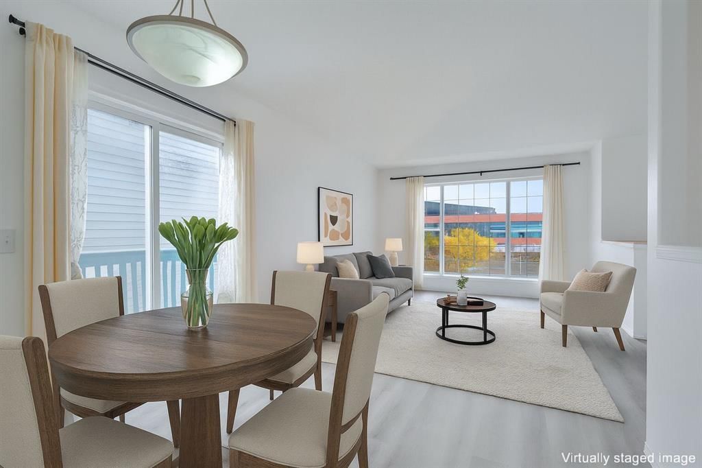 215 Taravista Drive, Calgary — photo 2 of 24