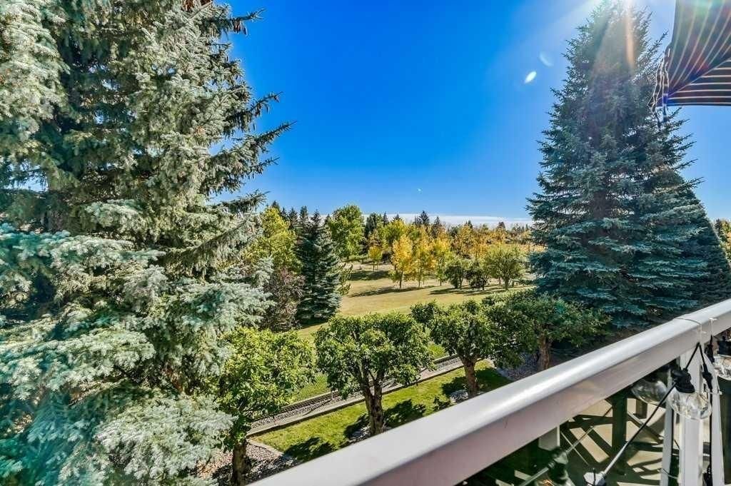 63 Varsity Ridge Terrace NW, Calgary — photo 3 of 41