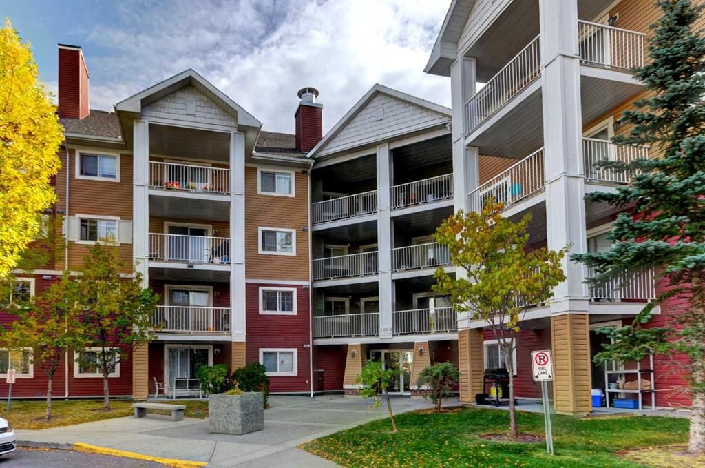 3410, 10 Prestwick Bay SE, Calgary — main listing photo