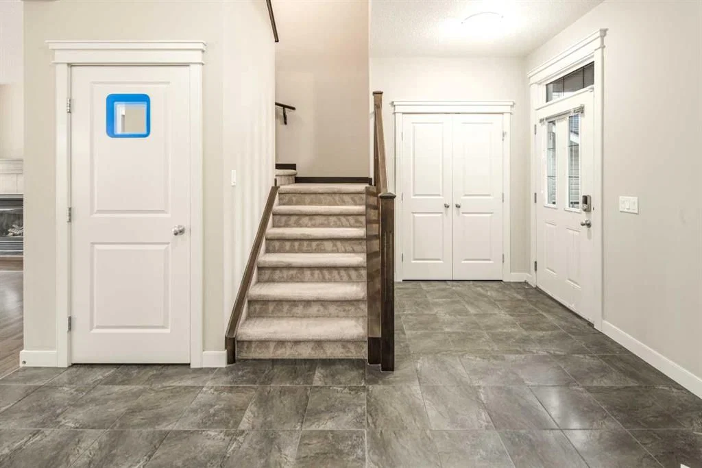 136 Evansdale Common NW, Calgary — photo 5 of 44