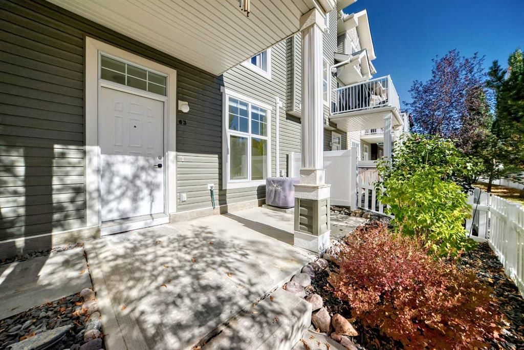 63 Toscana Gardens NW, Calgary — photo 3 of 45