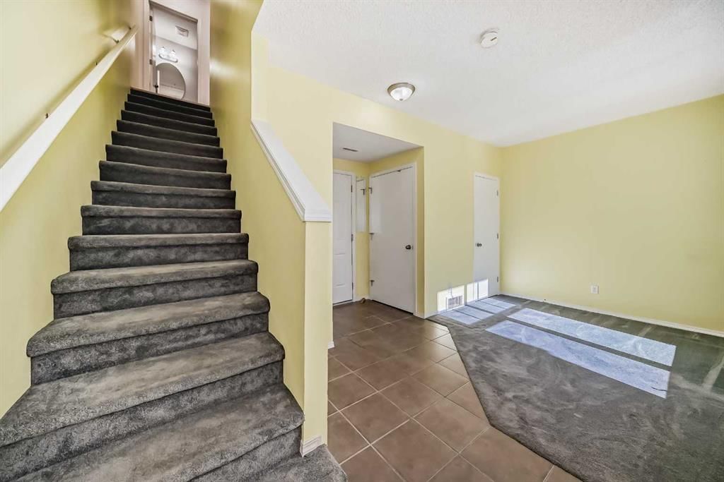 63 Toscana Gardens NW, Calgary — photo 5 of 45