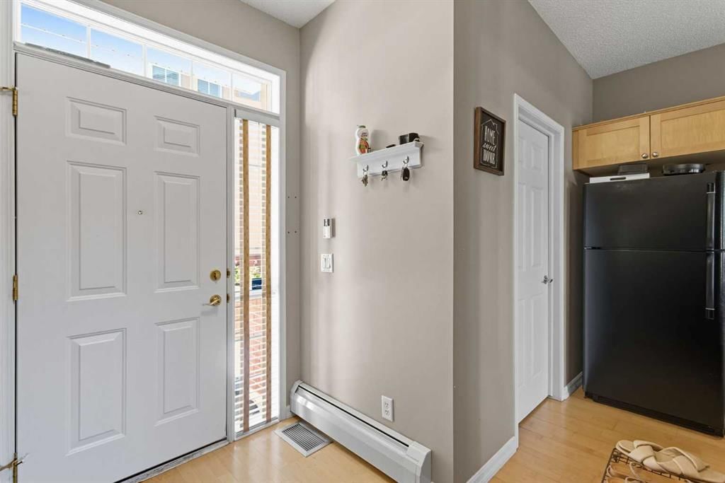 3103, 14645 6 Street SW, Calgary — photo 5 of 33