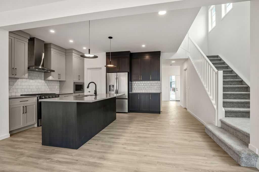 188 Sage Hill Heights NW, Calgary — main listing photo