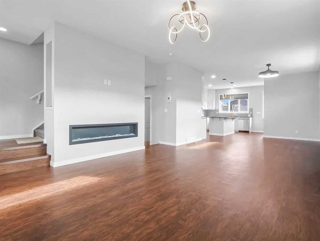20 Evanscrest Place NW, Calgary — photo 4 of 45