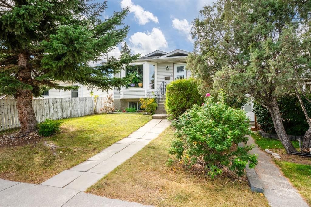 4635 70 Street NW, Calgary — photo 2 of 41