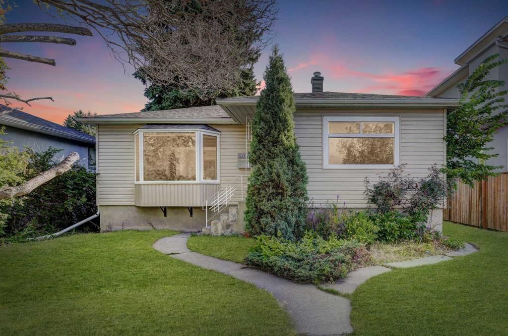 2412 22 Street NW, Calgary — main listing photo