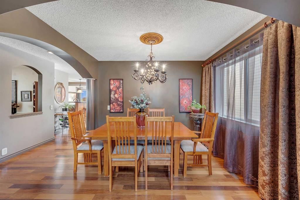 19 Panorama Hills Crescent NW, Calgary — photo 2 of 34