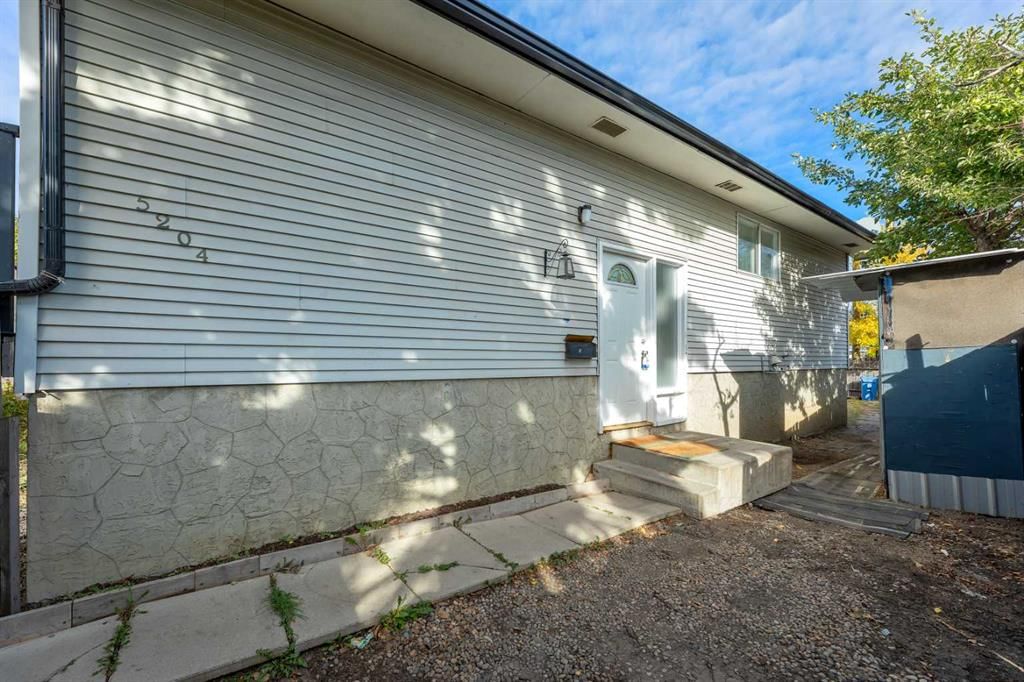 5204 Marbank Drive NE, Calgary — photo 3 of 49