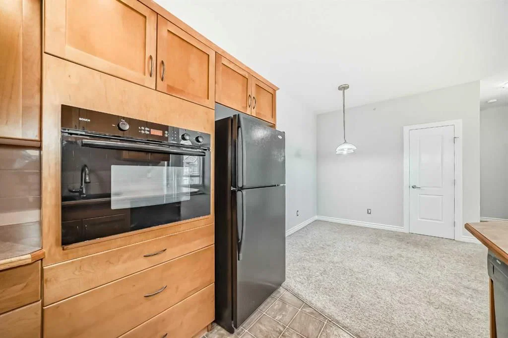 418, 3111 34 Avenue NW, Calgary — photo 4 of 32