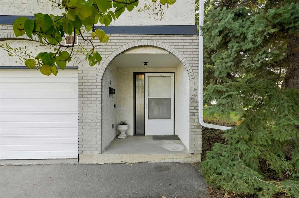 51, 5400 Dalhousie Drive NW, Calgary — photo 3 of 45